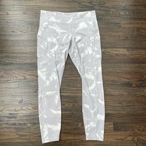 Lululemon Tight with Side Pockets